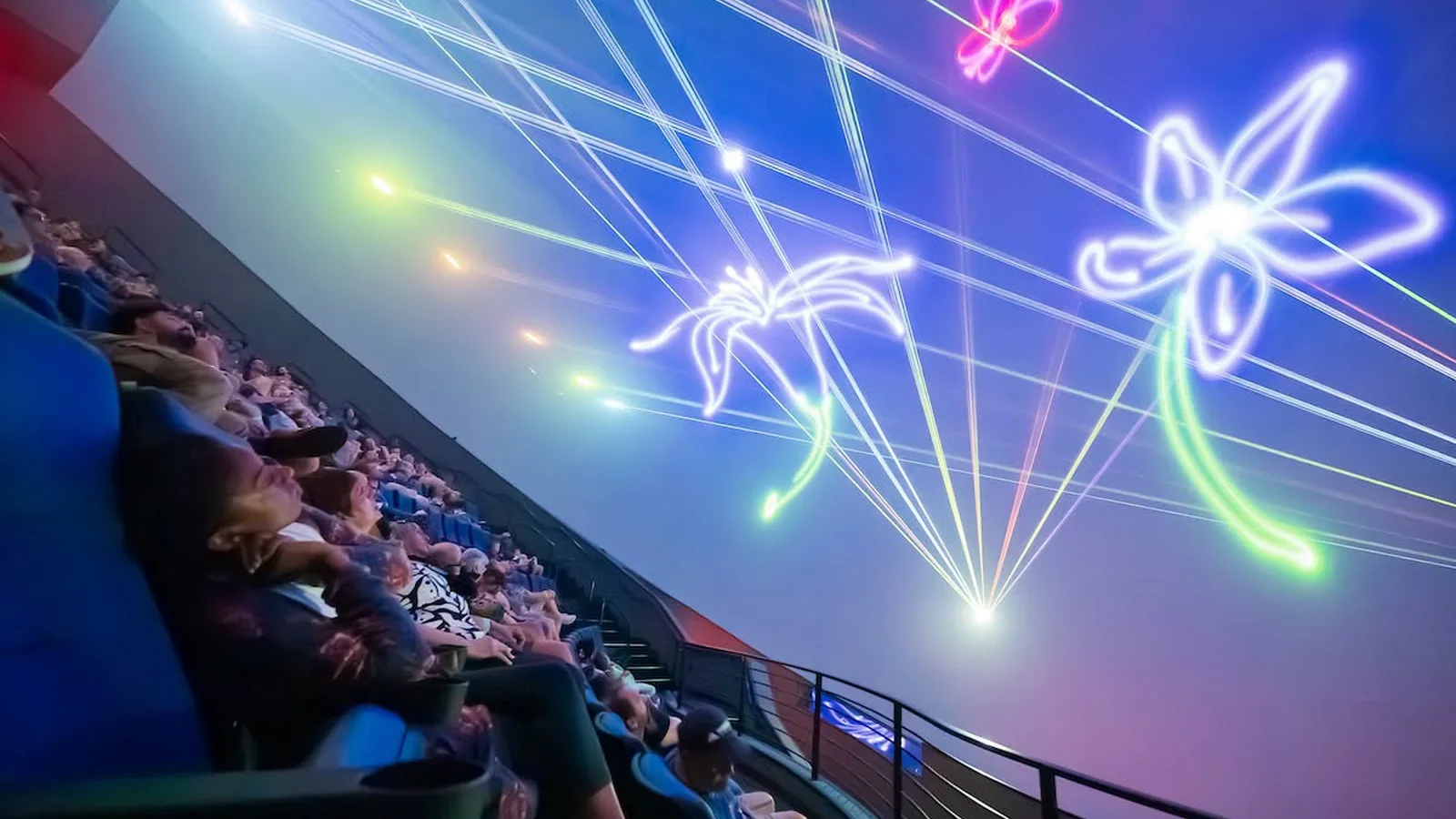 Cosmic Concerts com projeção a laser no Orlando Science Center