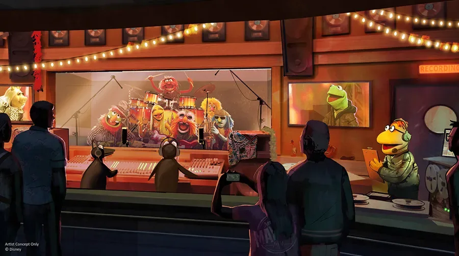 Personagens do Electric Mayhem tocando dentro do estúdio temático da Rock n Roller Coaster Muppets Disney.