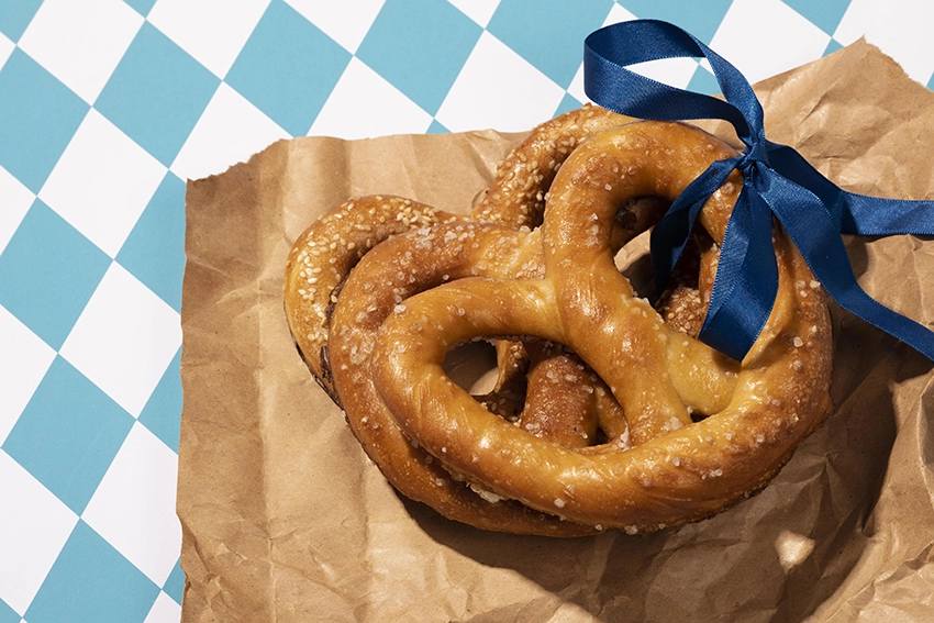 Who celebrates birthday at Autie Anne's in the United States gets a free pretzel