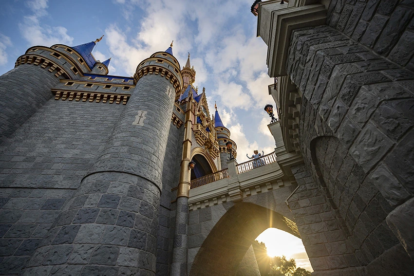 Vista del Castillo de Cinderela en Magic Kingdom, en Walt Disney World