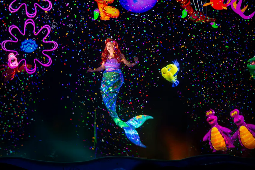 Disney publica video del nuevo show de la Pequeña sirenita
