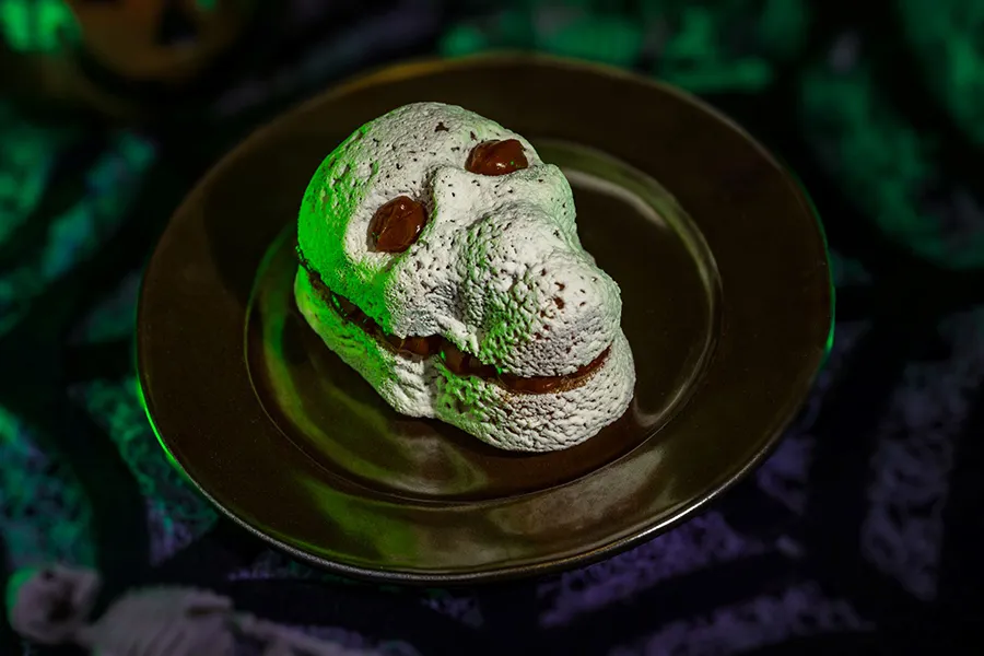 Skull cake is a item on the Halloween menu of Disney's Lunching Pad in 2025