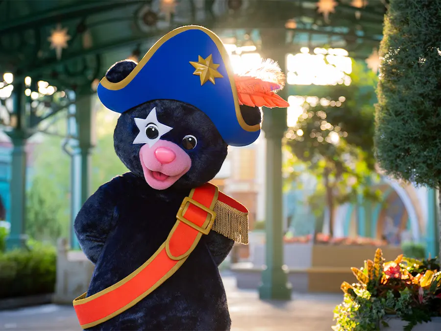  Captain Cocoa is the new character of Epic Universe